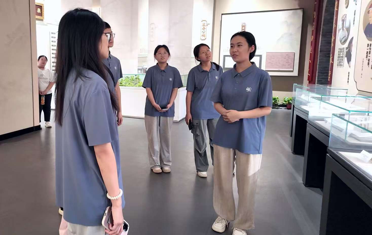 微信图片_20250909195511_214_16.jpg