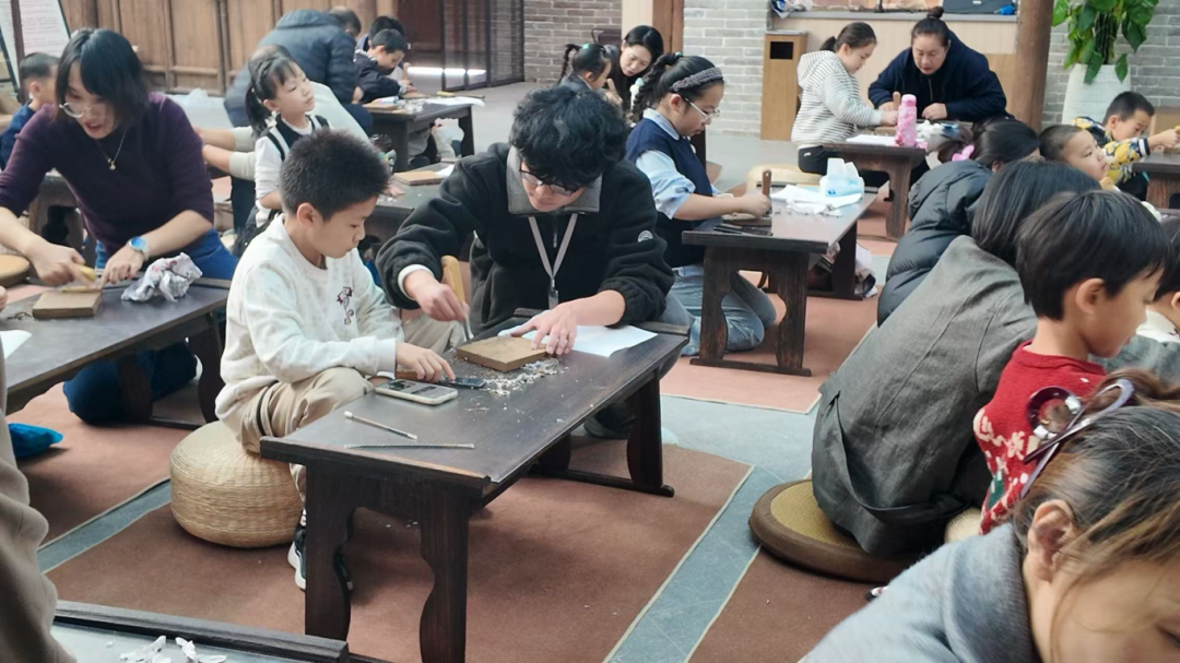 微信图片_2025-11-14_090858_940.png