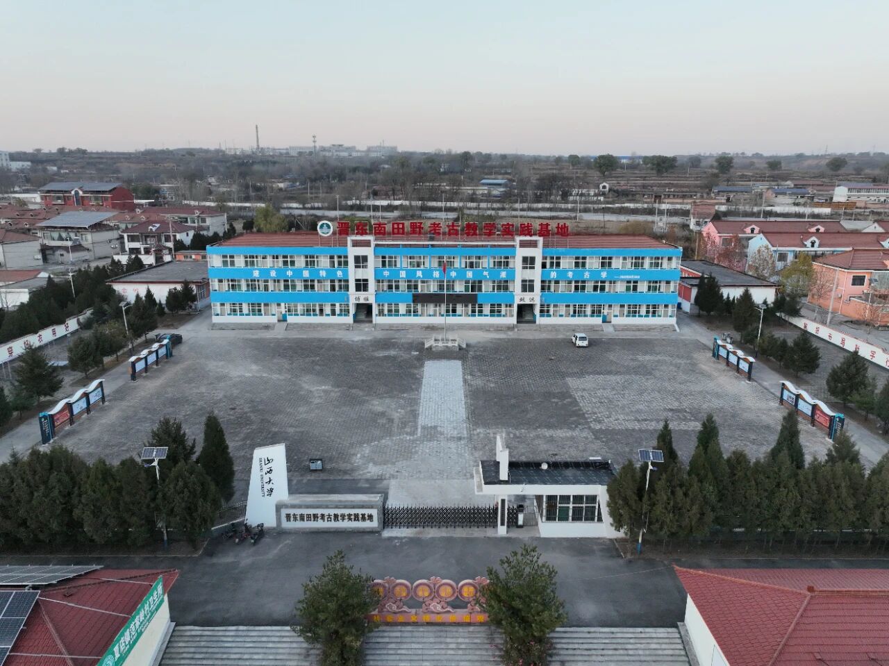微信图片_2025-11-14_084151_646.jpg